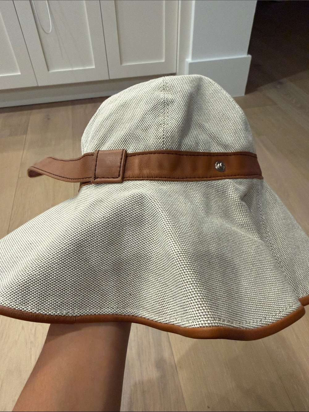 Tod’s canvas leather trim hat - Picture 2 of 5